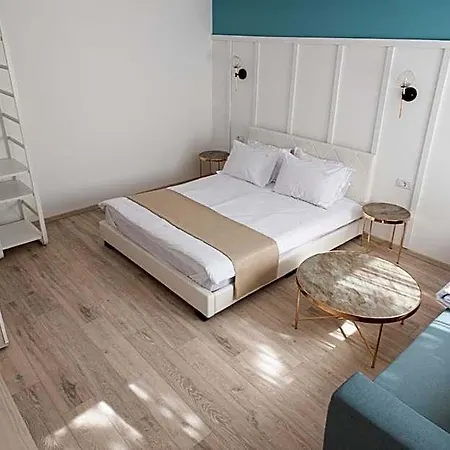 Hotel Dana 4*